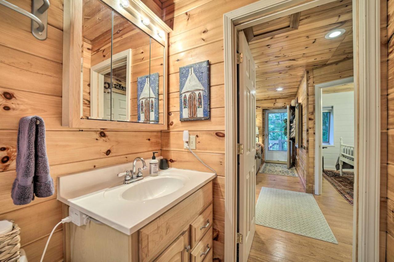 Highlands Cabin On Buck Creek About 8 Mi To Town! エクステリア 写真